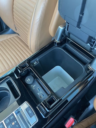 Vehicle image 8 Vehicle image 8