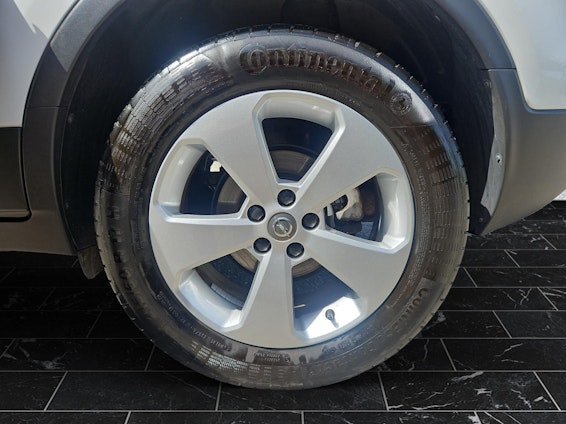 Vehicle image 10 Vehicle image 10