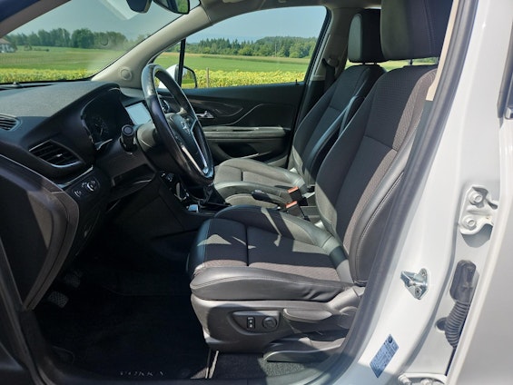 Vehicle image 6 Vehicle image 6