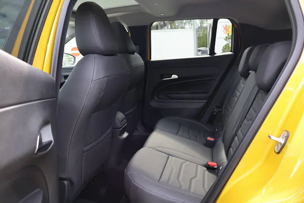 Jeep Avenger 1.2 MHEV Summit