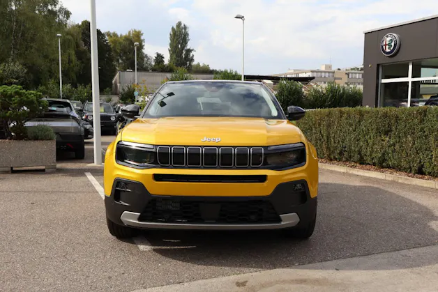 Jeep Avenger 1.2 MHEV Summit