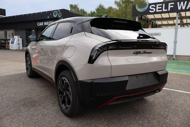 Alfa Romeo Junior 1.2 Ibrida Q4