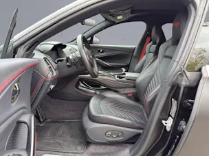 Aston Martin DBX 707 4.0 V8 Bi-Turbo