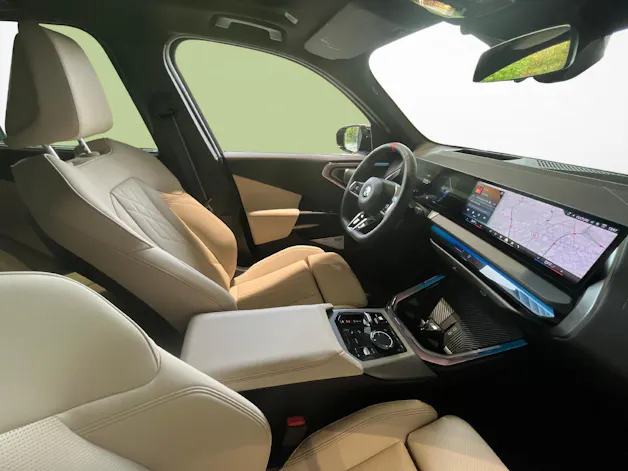 BMW X3 M50i