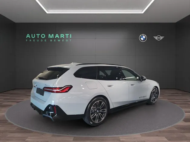 BMW 520d xDrive Touring
