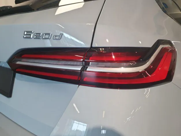 BMW 520d xDrive Touring