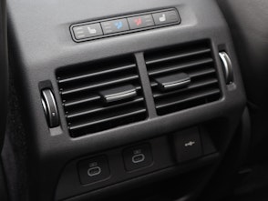 Vehicle image LAND ROVER Discovery Sport 1.5 T 270e Dynamic HSE