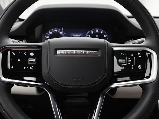 Land Rover Discovery Sport 1.5 T 270e Dynamic HSE