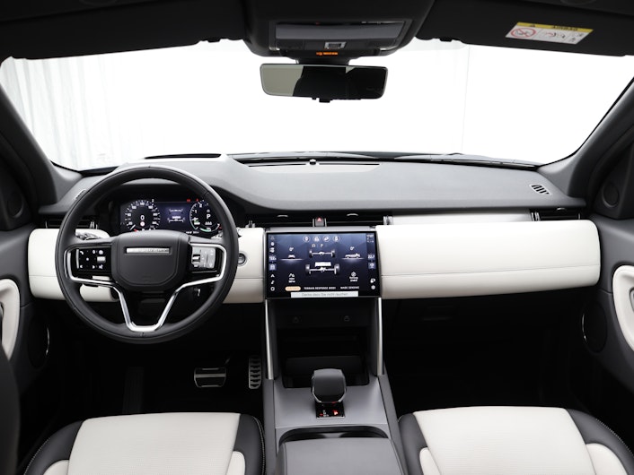 Vehicle image LAND ROVER DISCOVERY SPORT