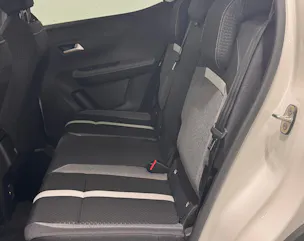 Opel Frontera 1.2 T HEV 145 GS - 7 Plätzer