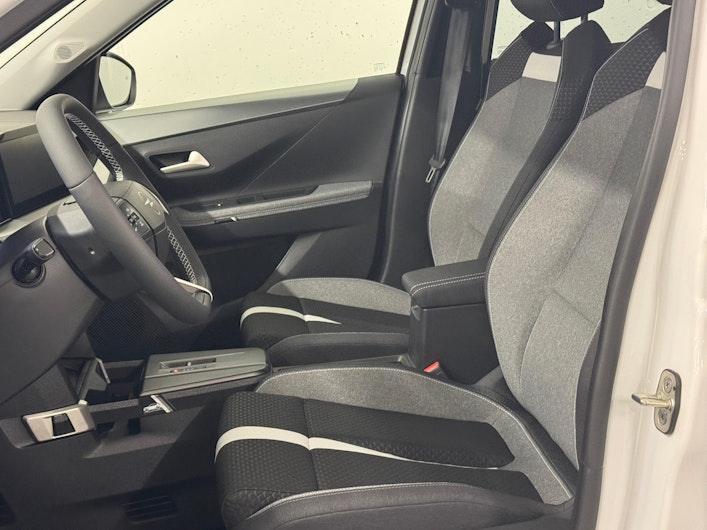 Vehicle image OPEL FRONTERA