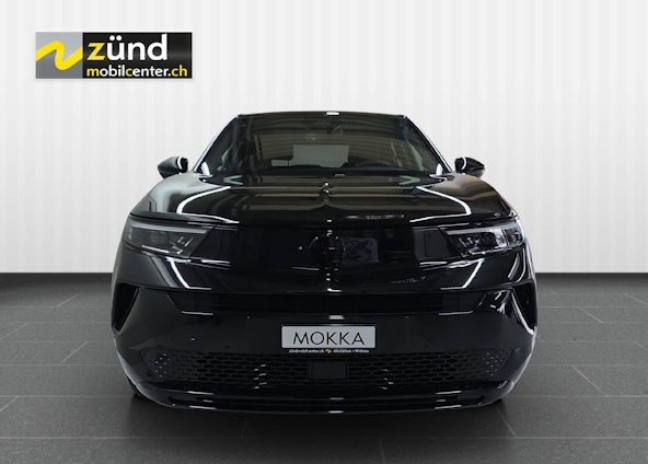 Vehicle image 4 Vehicle image 4