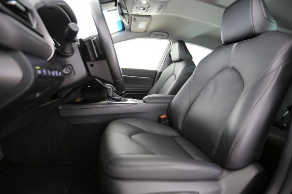 Vehicle image 3 Vehicle image 3