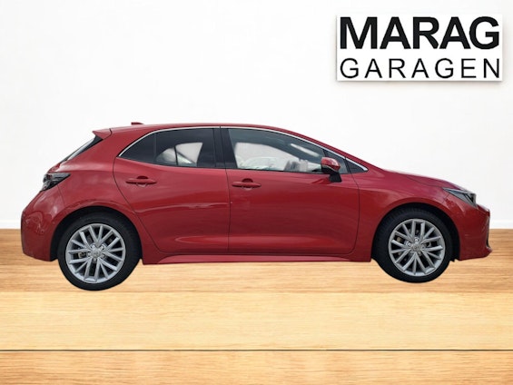 Vehicle image 5 Vehicle image 5