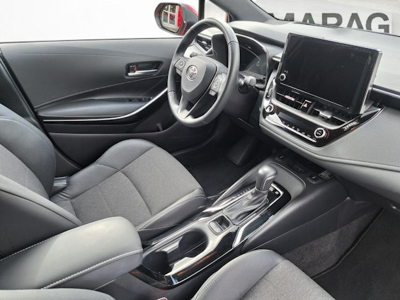 Vehicle image 12