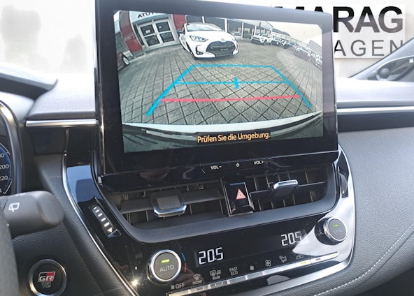 Vehicle image 9 Vehicle image 9