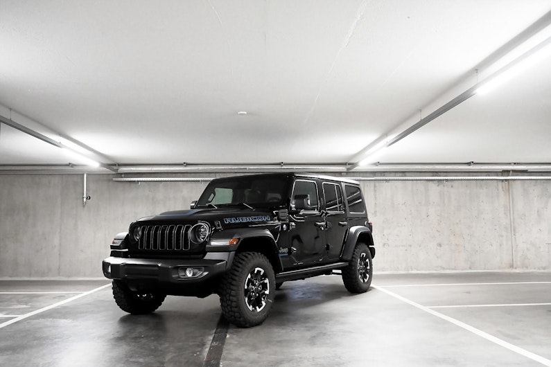 Vehicle image JEEP WRANGLER