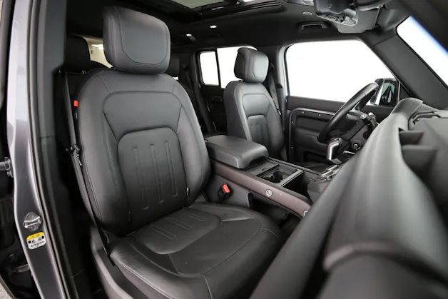 Land Rover Defender 110 3.0 I6 X