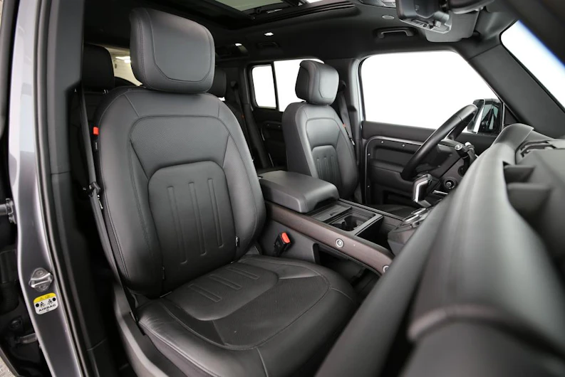 Fahrzeugbild LAND ROVER DEFENDER