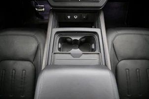Fahrzeugbild LAND ROVER Defender 110 3.0 I6 X