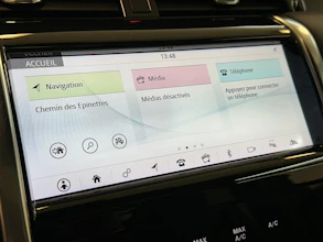https://vehicle.imgix.net/3991609/602c04d4-04c6-4d6e-9dd4-cf068c715940.jpg