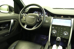 Vehicle image LAND ROVER Discovery Sport 2.0 TD4 180 SE