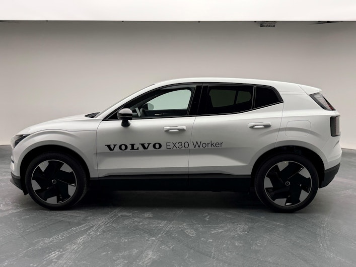 Vehicle image VOLVO EX 30