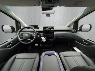 Hyundai Staria Premium 1.6 GDi HEV Vertex