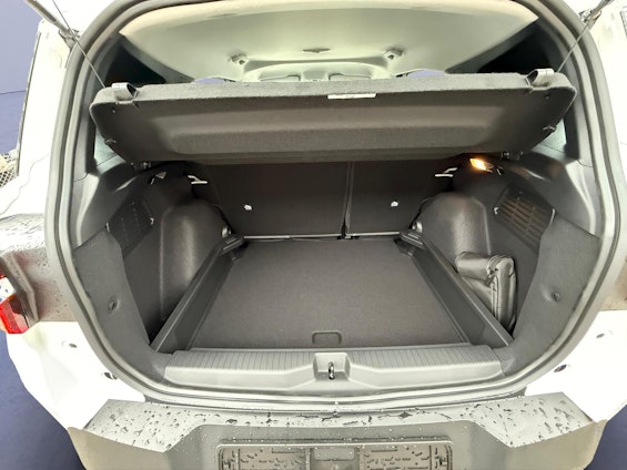 Vehicle image 10 Vehicle image 10