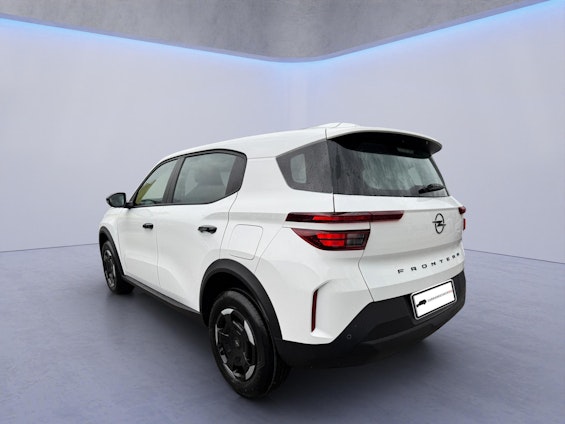 Vehicle image 4 Vehicle image 4