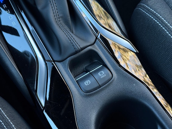 Vehicle image 21