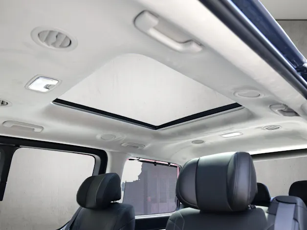 Hyundai Staria Premium 1.6 GDi HEV Vertex