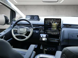 Hyundai Staria Premium 1.6 GDi HEV Vertex