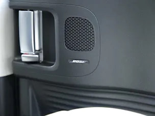 Hyundai Staria Premium 1.6 GDi HEV Vertex