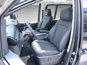Hyundai Staria Premium 1.6 GDi HEV Vertex