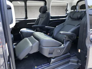 Hyundai Staria Premium 1.6 GDi HEV Vertex
