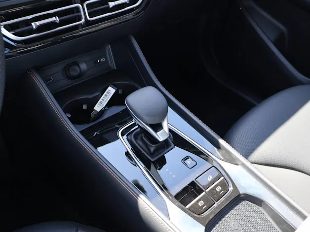 MG HS 1.5 Hybrid Luxury