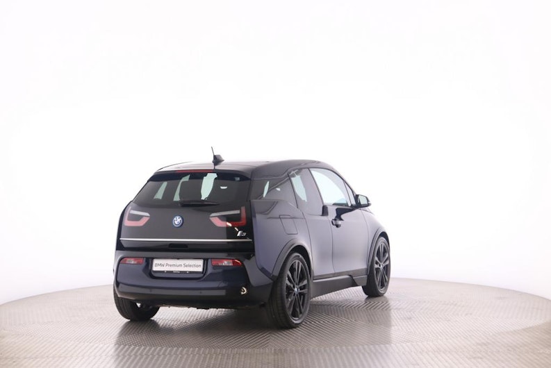 Vehicle image BMW i3