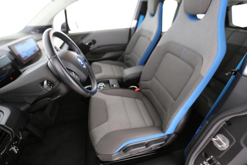 Vehicle image BMW i3
