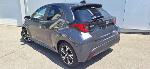 Vehicle image 6 Vehicle image 6