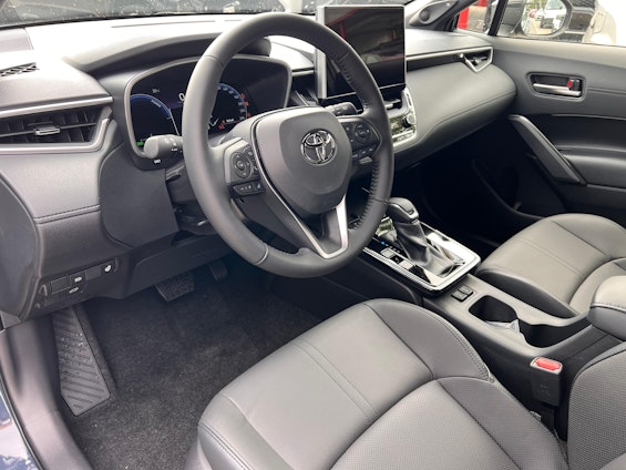Vehicle image 7