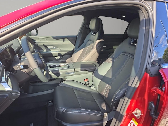 Vehicle image MAZDA 6