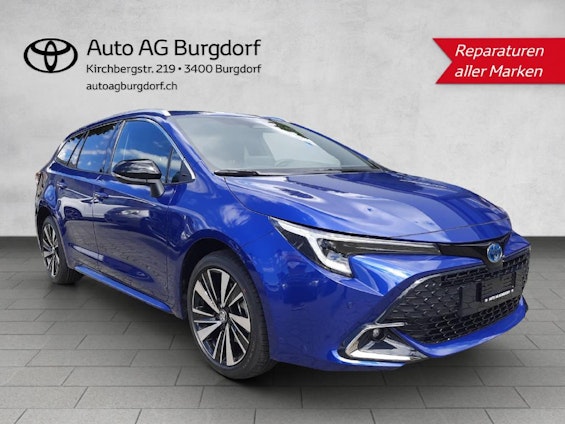 First vehicle image First vehicle image