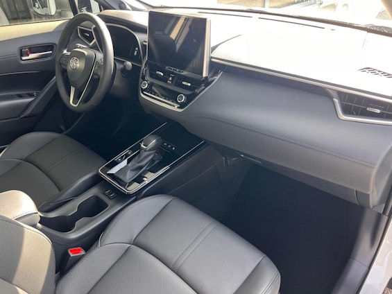 Vehicle image 13 Vehicle image 13