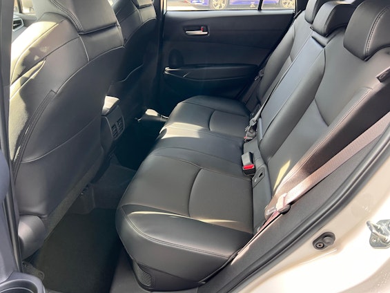 Vehicle image 10 Vehicle image 10