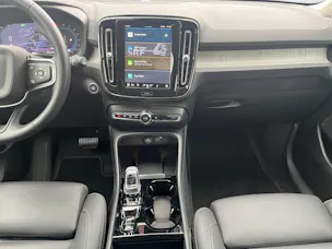 Volvo XC40 2.0 B4 MH Plus Dark