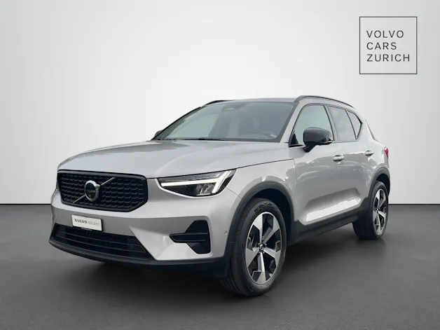 Volvo XC40 2.0 B4 MH Plus Dark
