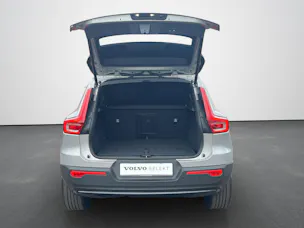 Volvo XC40 2.0 B4 MH Plus Dark