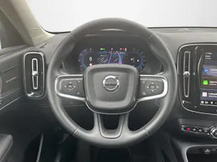 Volvo XC40 2.0 B4 MH Plus Dark