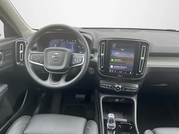Volvo XC40 2.0 B4 MH Plus Dark